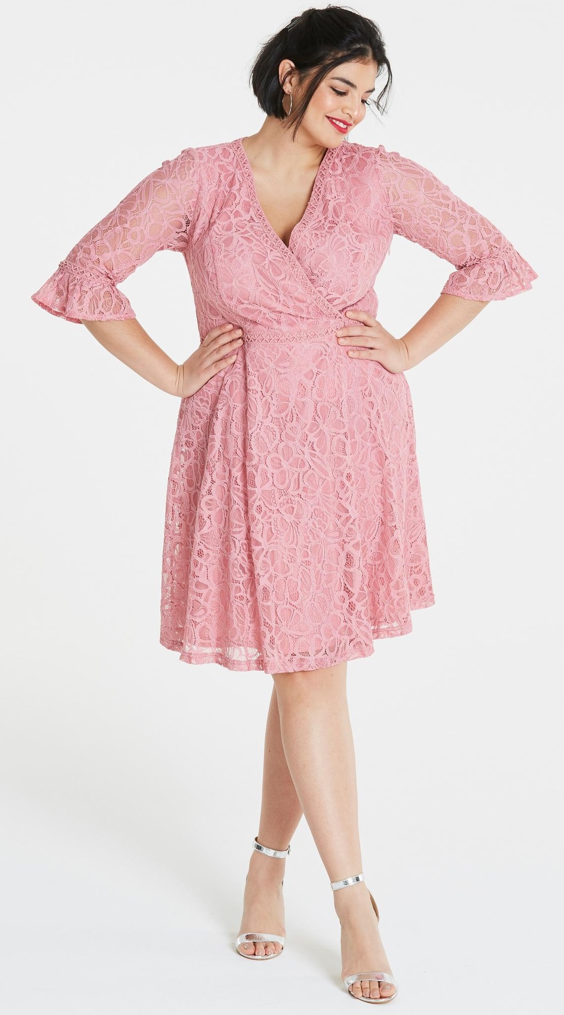 43 Plus Size Wedding Guest Dresses {with Sleeves} - Alexa Webb