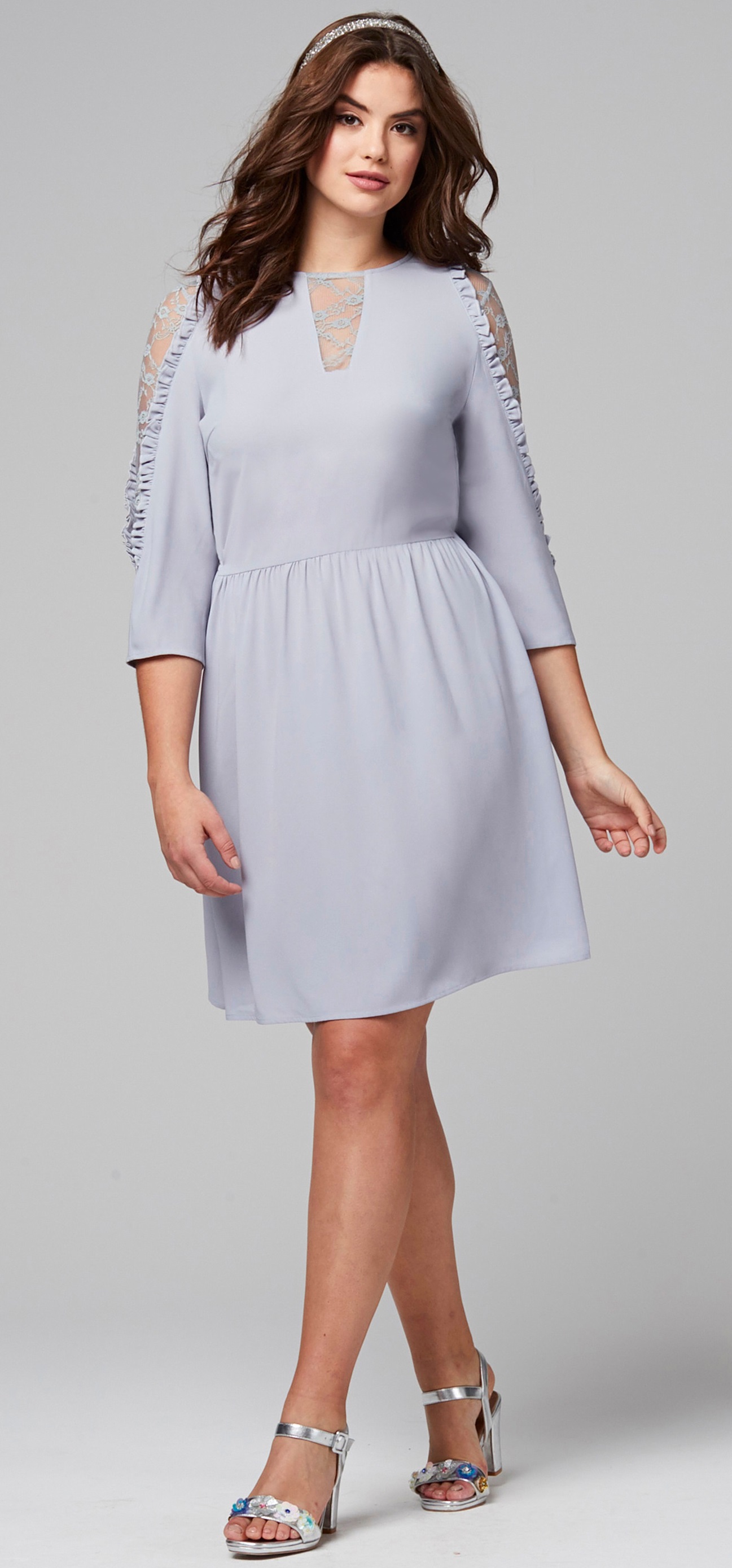 45 Plus Size Wedding Guest Dresses {with Sleeves} - Alexa Webb (550 x 1178 Pixel)